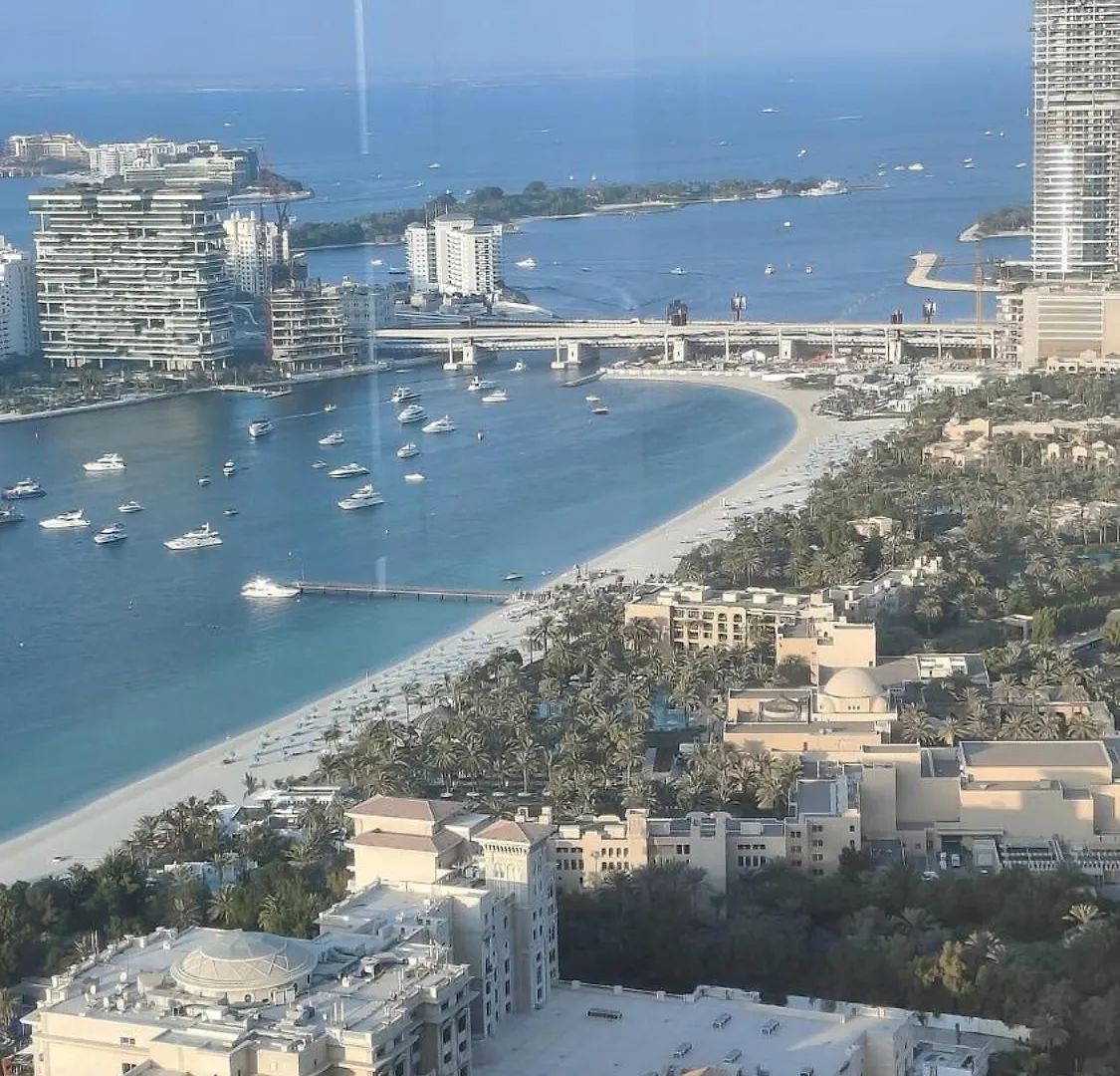 High Floor Palm View 2Br Apt With 2 Living Rooms Dubai Apartment